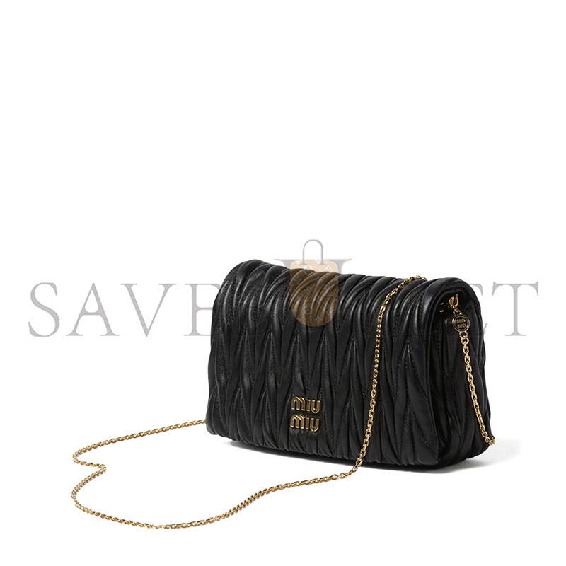 M1v M1v SMALL SOFT LEATHER BAG WITH A QUILTED EFFECT 5BP086 (18*9.5*4cm)
